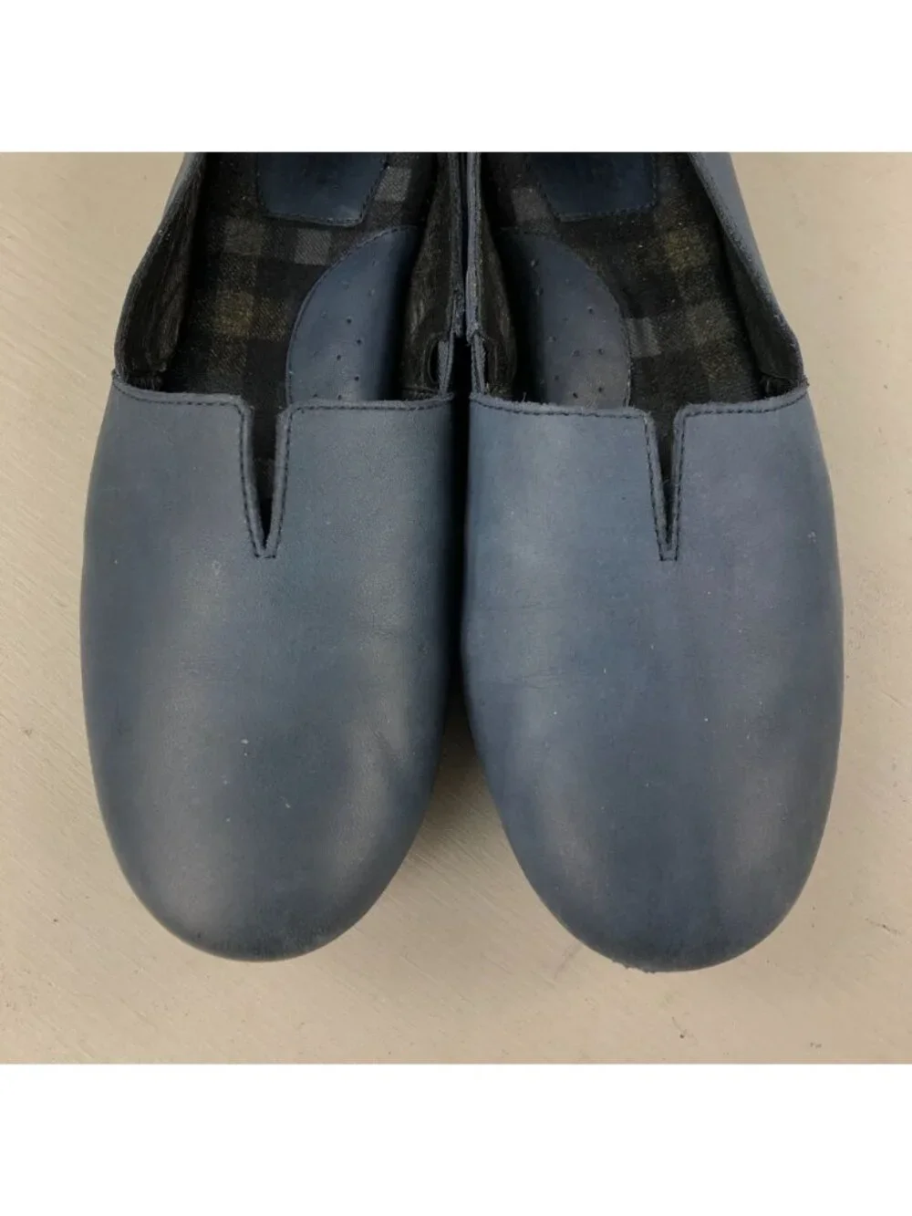 Born Women's Size 9M Sebra Denim Blue Leather Round Toe Slip On Flats Shoes